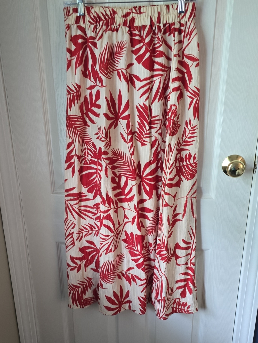 Primark Cream Maxi Skirt with Red Tropical Leaf Print